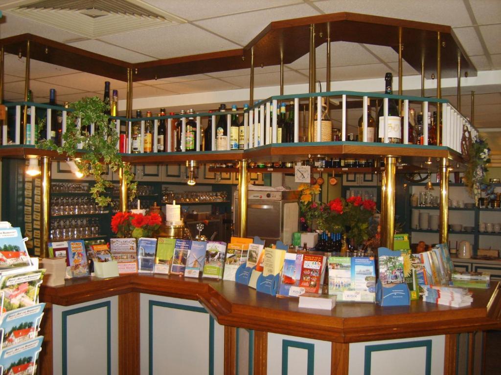 Hotel-Garni "Hof Von Hannover" Wittmund Esterno foto